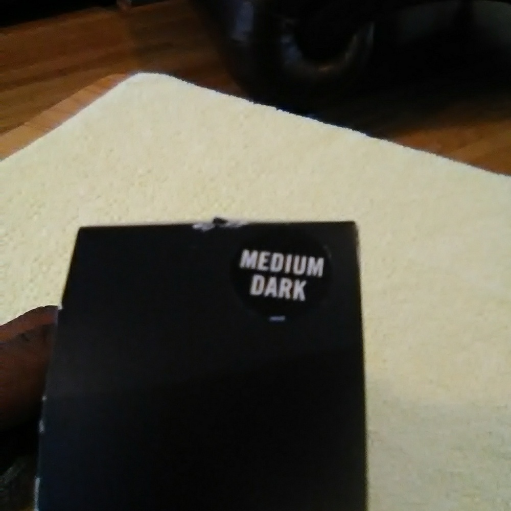 Mac Foundation - Picture 2 of 3